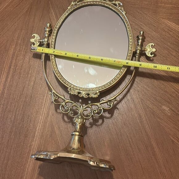 Vintage Gold Brass Italian Tabletop Mirror Hollywood
Regency Rococo style - Picture 7 of 7